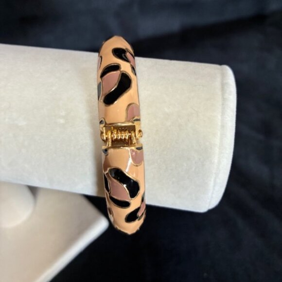 Bracelet - black, brown and tan with tension band. - Picture 2 of 3